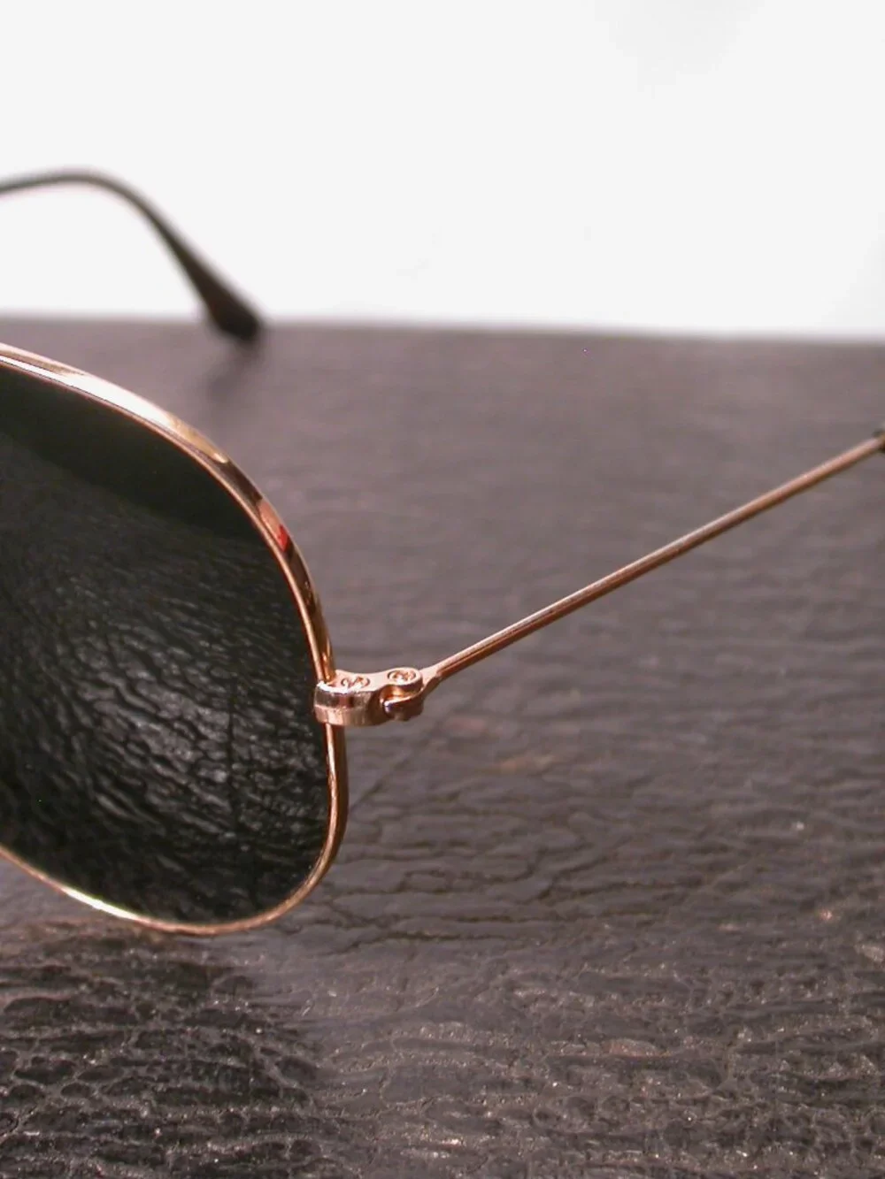 Ray Ban Outdoorsman Gold Metal Aviator Wrap Shades Sunglasses Made in Italy